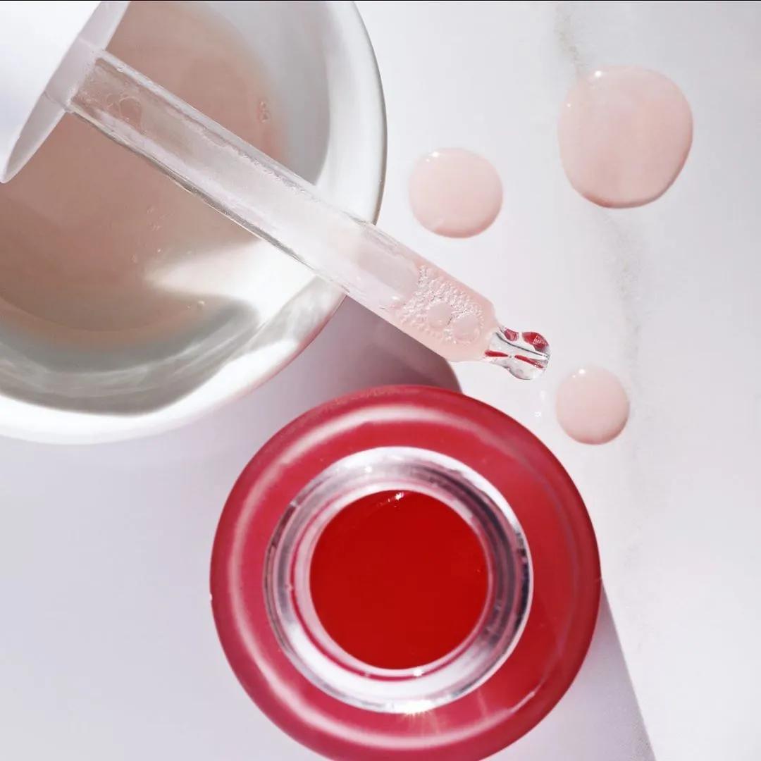 夏天必备的2个好物 (夏天必备好物 高颜值)