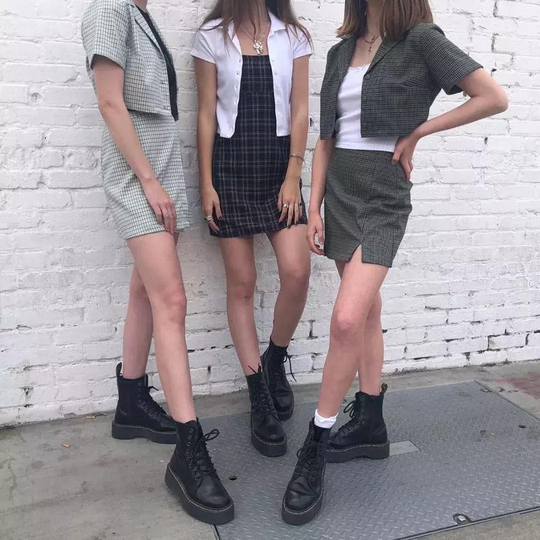 瘦小个穿什么裤子好看,瘦小个子穿什么版型的服装