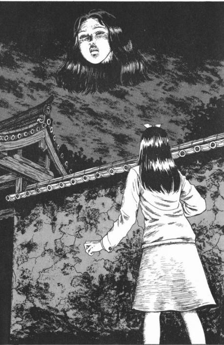 东京上空飘出巨型人头气球,东京上空升起巨大悬浮人头气球