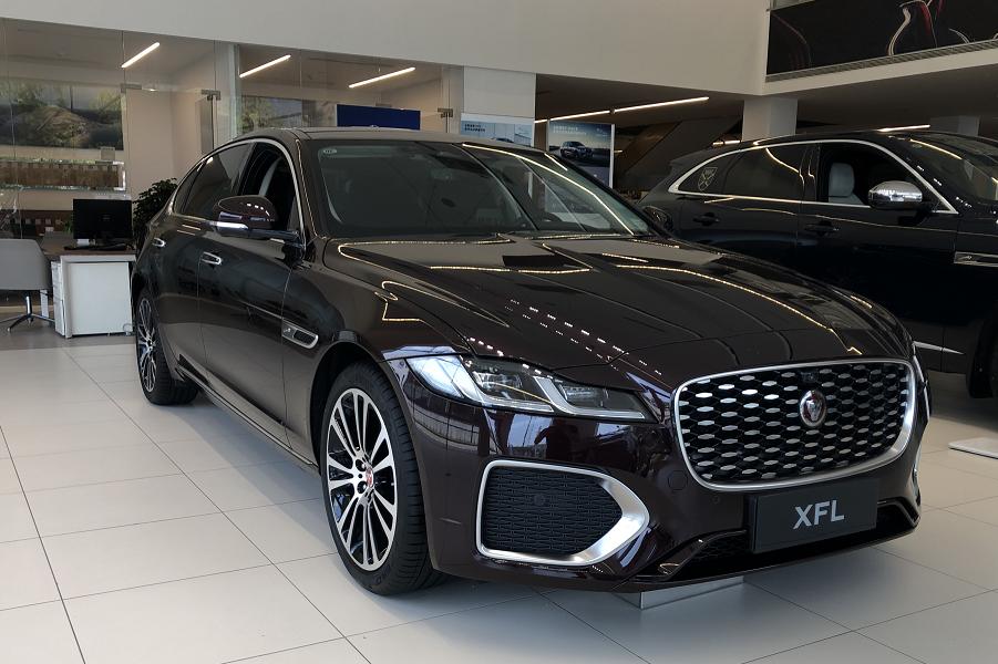 谁说捷豹不如BBA？试驾新款捷豹XFL：隔音夸张，底盘质感棒