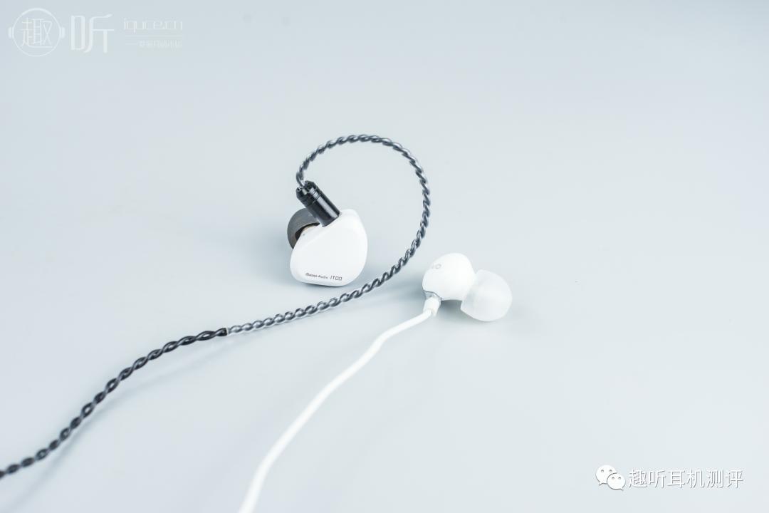 ibassoit03耳机评测,艾巴索it04耳机测评