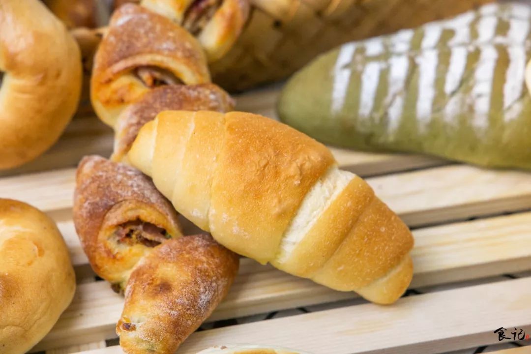 开在大庆西路的迷你面包博物馆，进一次就终身入坑