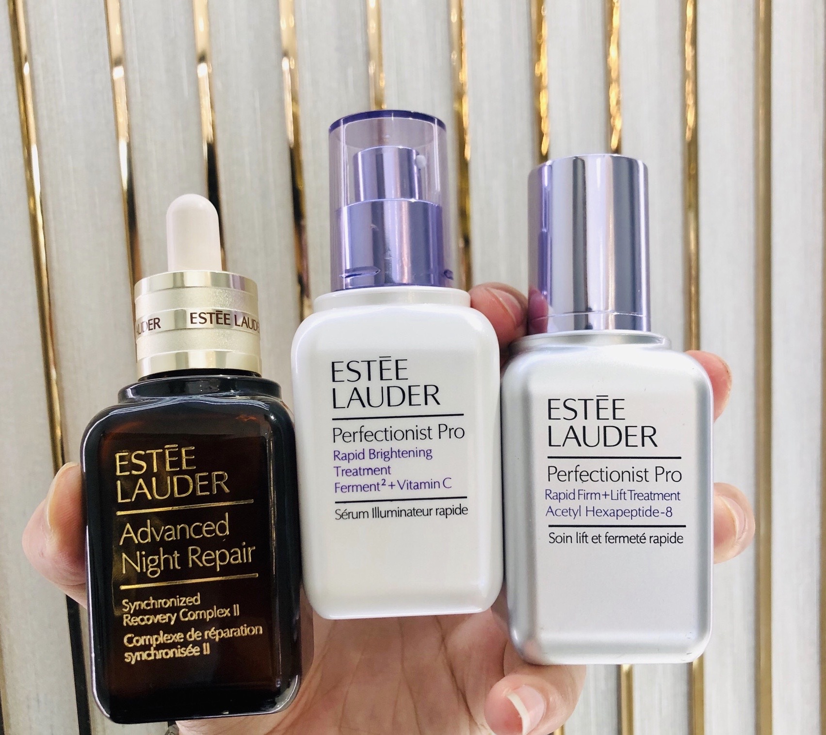 雅诗兰黛面部美白精华打斑弹评测,雅诗兰黛抗老三件套测评