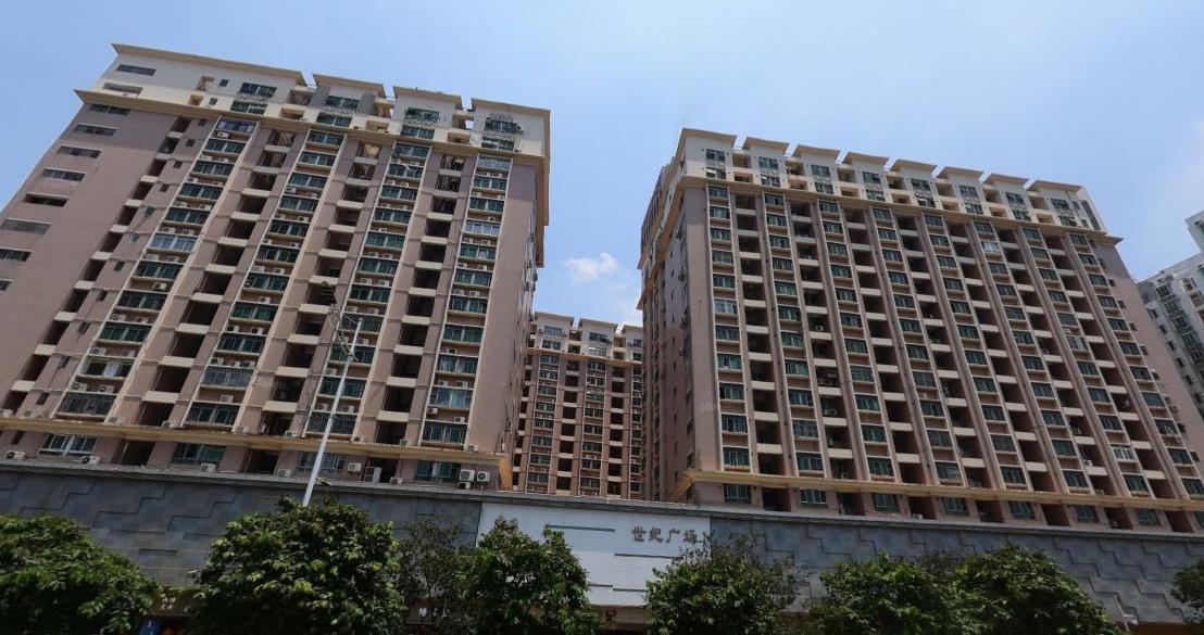 深圳高端女装批发市场哪个店好,深圳南油高端女装毛衫批发档口