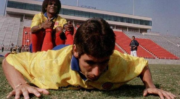 致命的乌龙球血溅世界杯,最致命的乌龙球