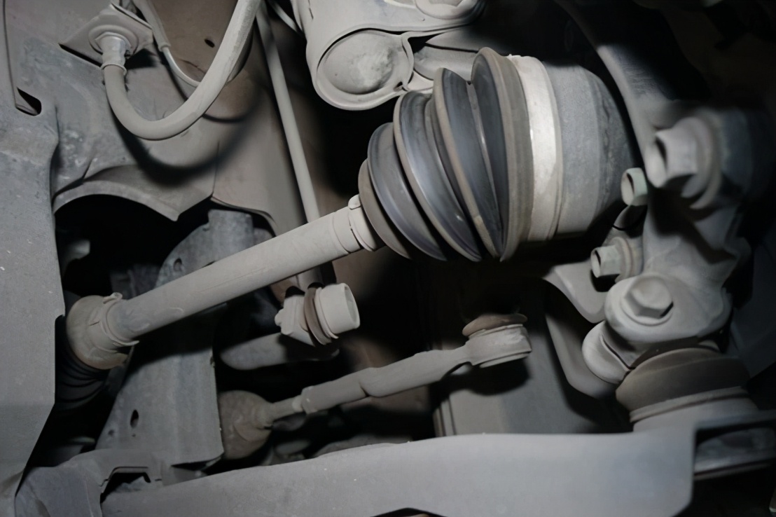 阿特兹过减速带异响解决方法,阿特兹过减速带前门有异响