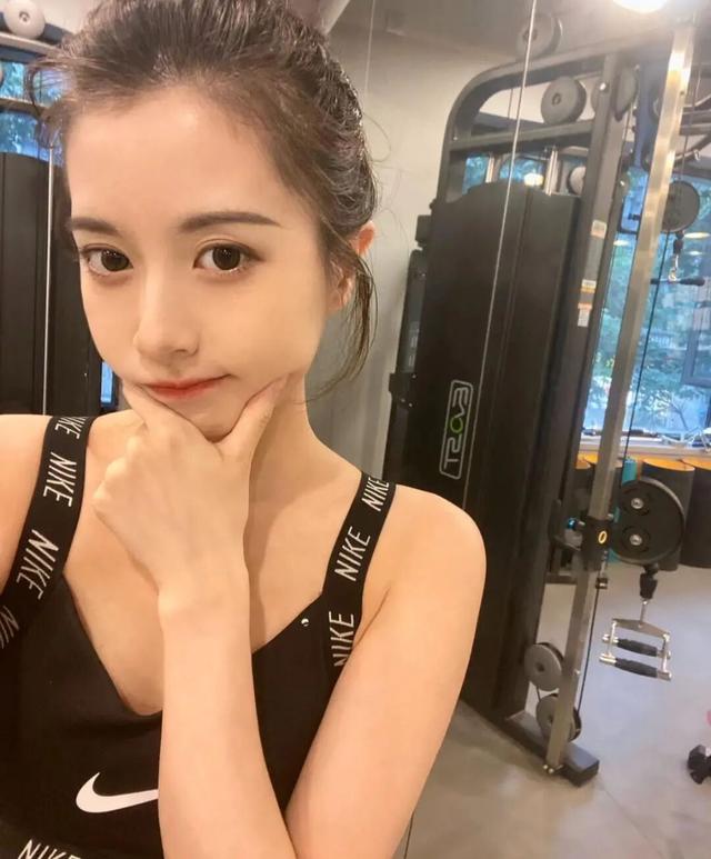 公认最好看的4种眼型,三种好看的眼型丹凤眼杏眼桃花眼