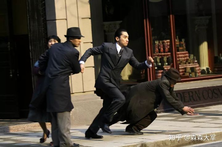 在《色戒》的床戏中找到本片主题思想