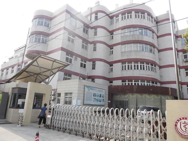 这里有美丽如画的校园风光,原平路学校