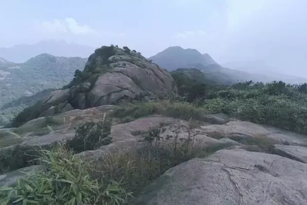 广州高峰排行榜前十名,广东适合爬十大高峰