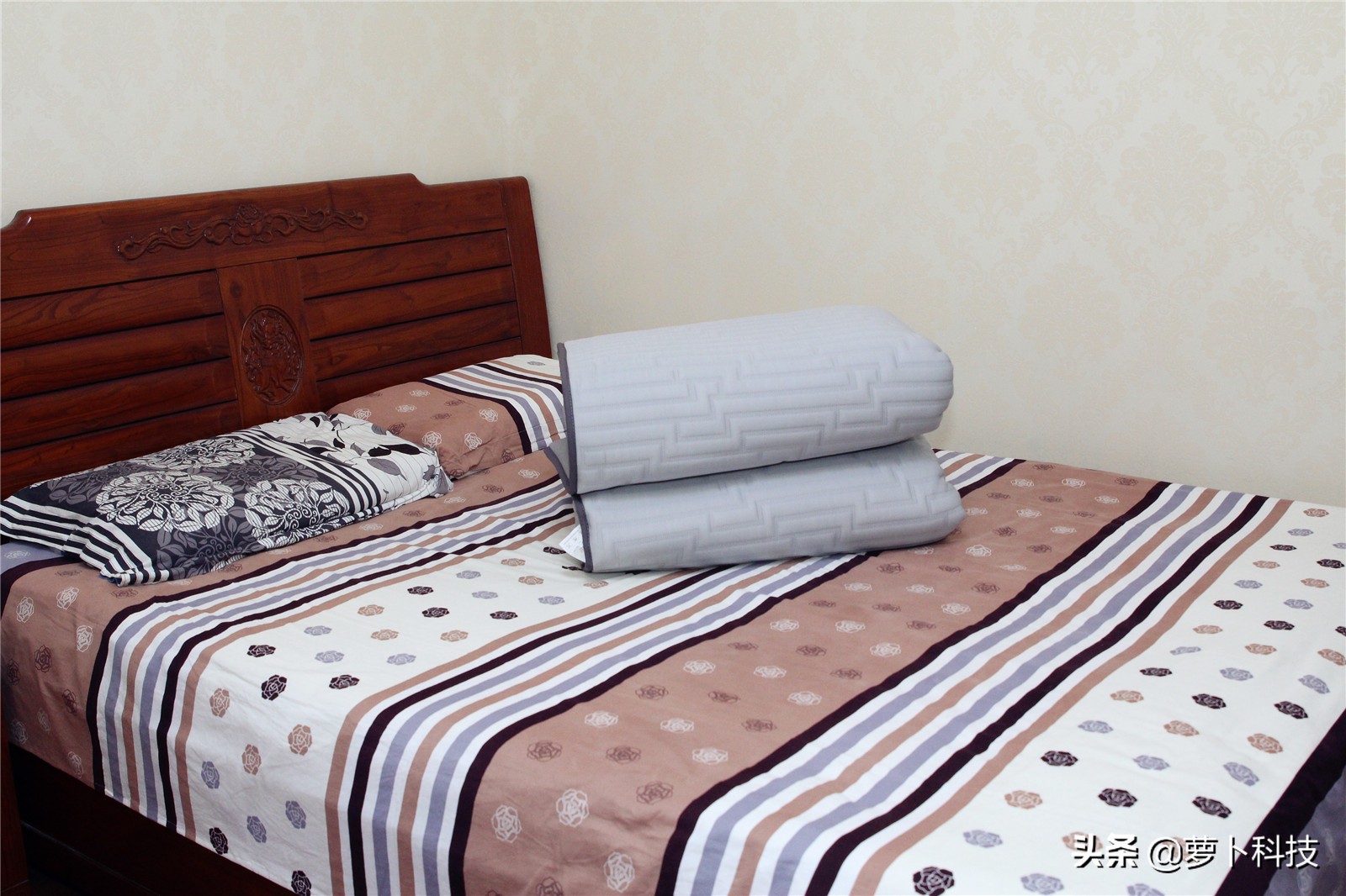 米家微控智能床垫,小米水暖床垫试用