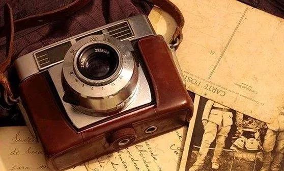 南京相隔百年的照片,南京城景对比图