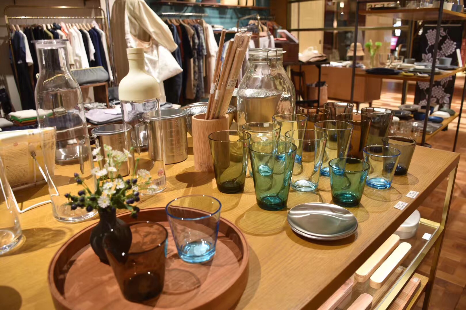 大阪梅田站有什么好吃的东西,大阪梅田适合中年人去的商场