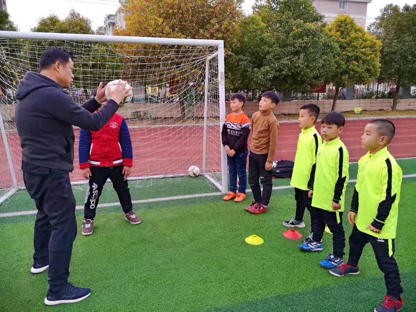原来球门要这么守!“守好蚌埠球门”公益培训在吴安小学获得好评
