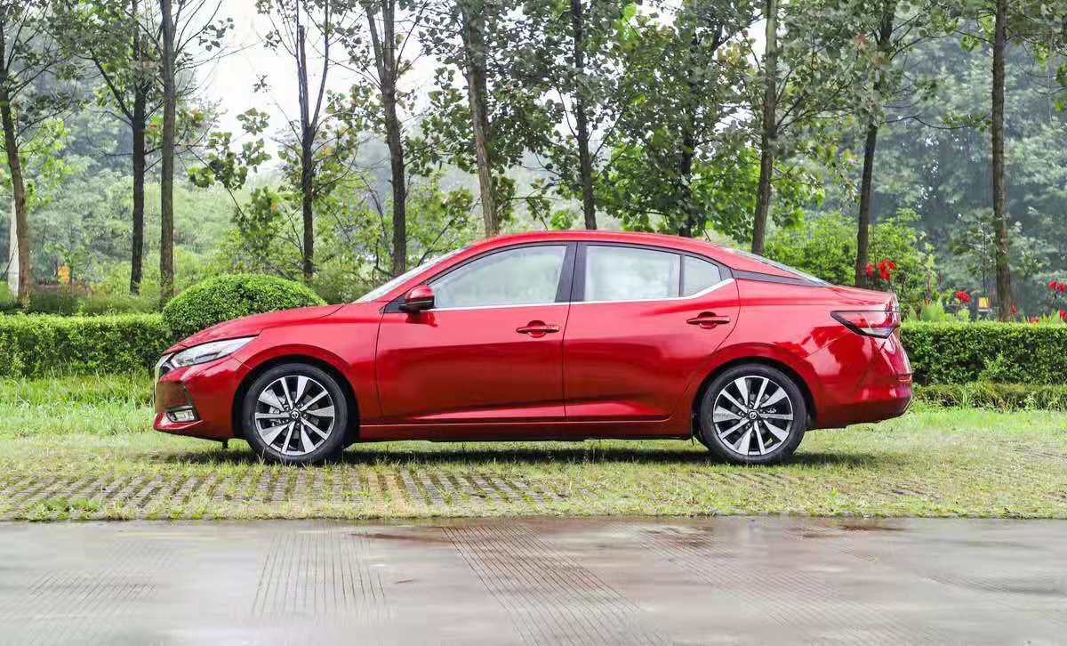 东风日产14代轩逸有几个版本,东风日产14代轩逸2021款落地价