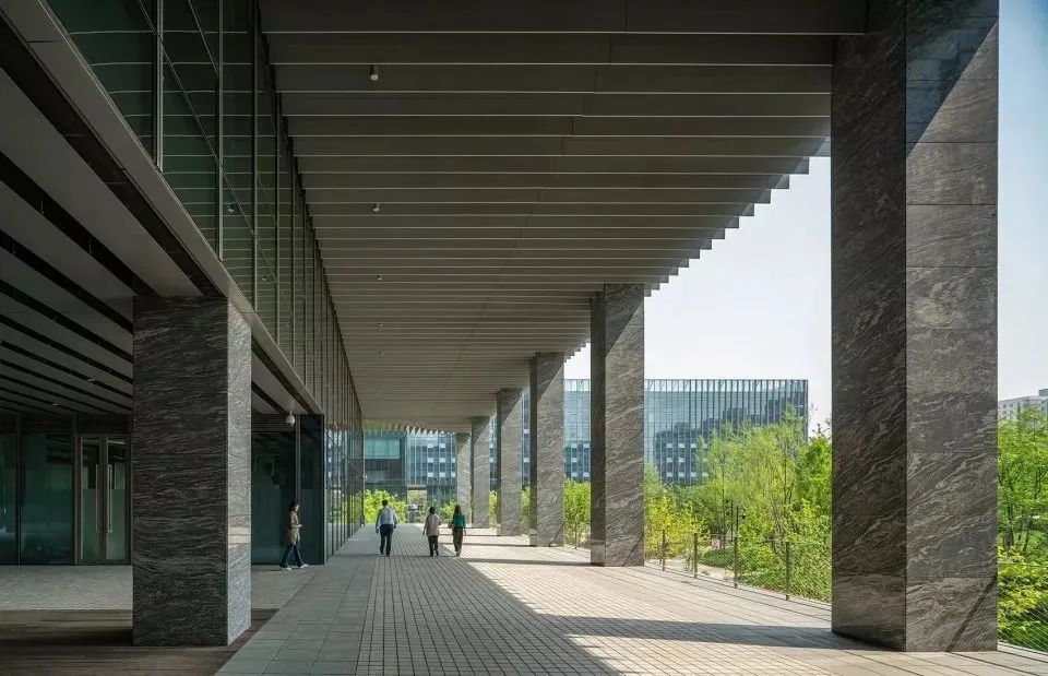 北京奔驰总部大楼地址望京,北京望京奔驰专修店