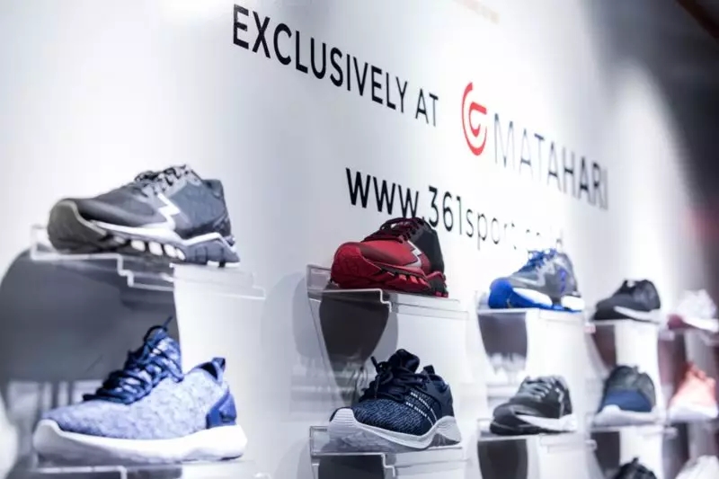 全球跑鞋三巨头,中国顶级跑鞋巨头