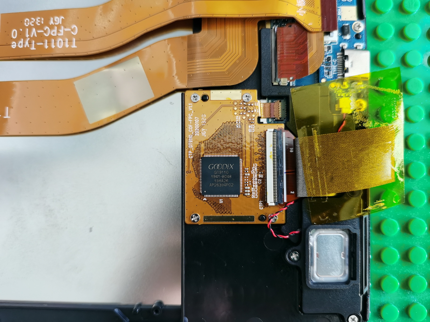 酷比魔方iplay20和小米平板4,699元至799元大屏手机