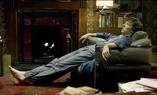 没设计过一两把网红椅，都不好意思被誉为建筑大师