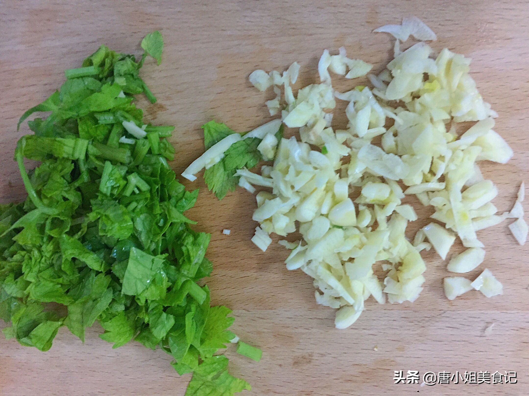 这菜营养不输冬虫夏草，平民价格，简单拌一拌，脆爽鲜美，特馋嘴