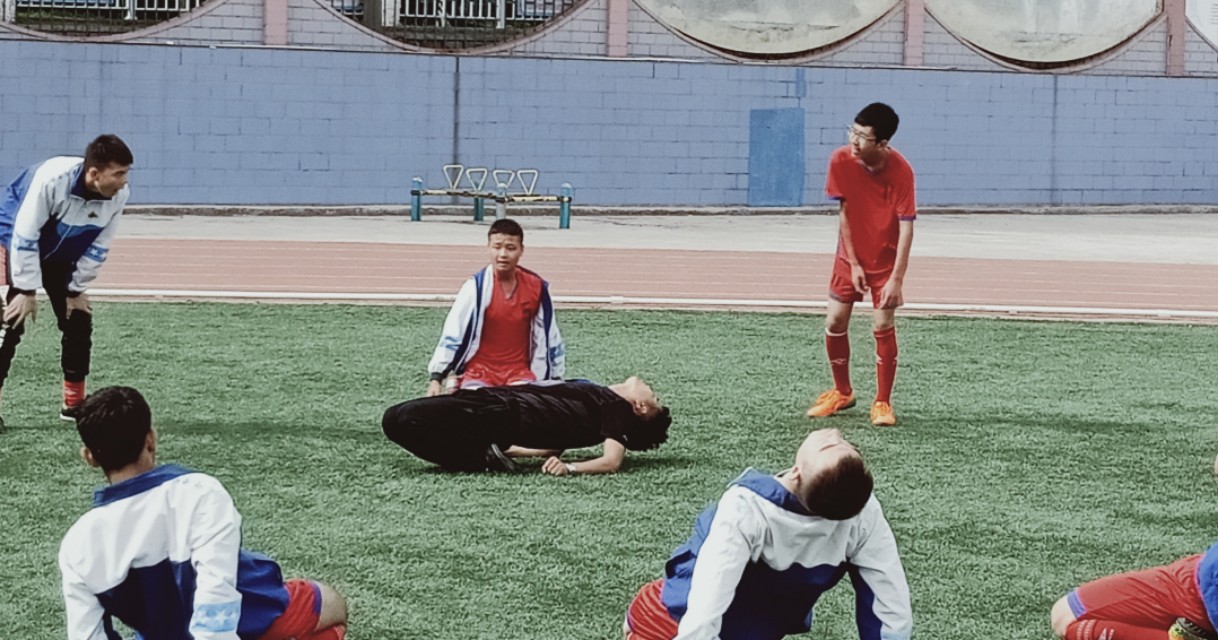 自治区第8届青少年校园足球联赛,2015新疆乌鲁木齐校园足球比赛