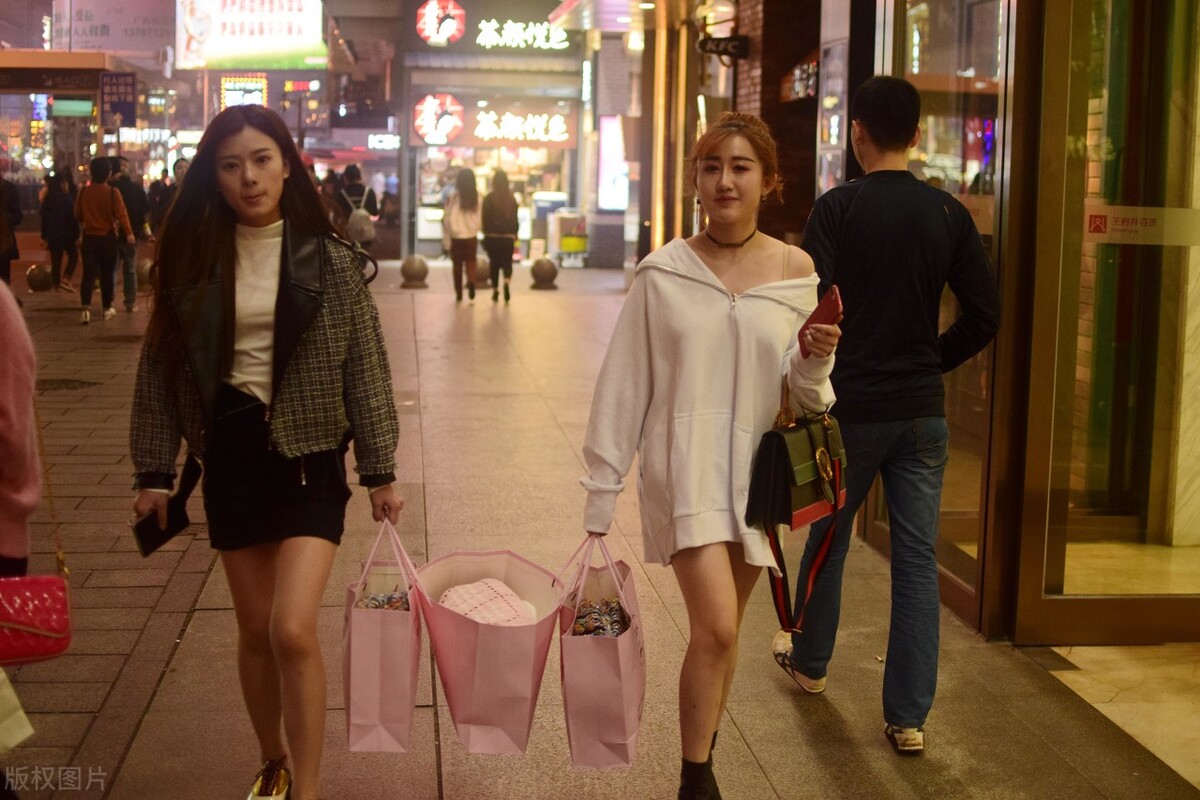 长沙一个来了就不想走的幸福城市,长沙这座城市真的很安逸