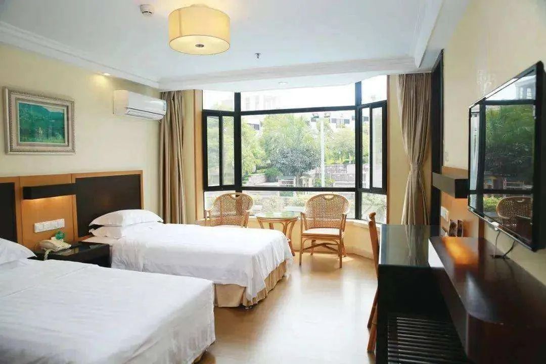 云浮硫磺温泉排名前十名,藏在云浮新兴深山里的温泉度假村