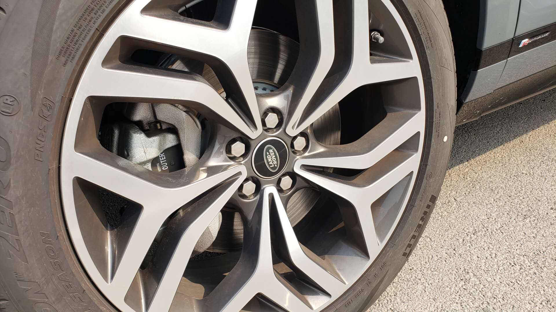 35万极光值得入手吗,三十万最不值得买的suv极光