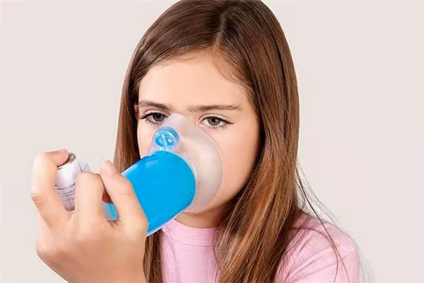 肺部吸入曲霉菌导致肺炎如何治疗,吸入霉菌会呼吸道感染吗