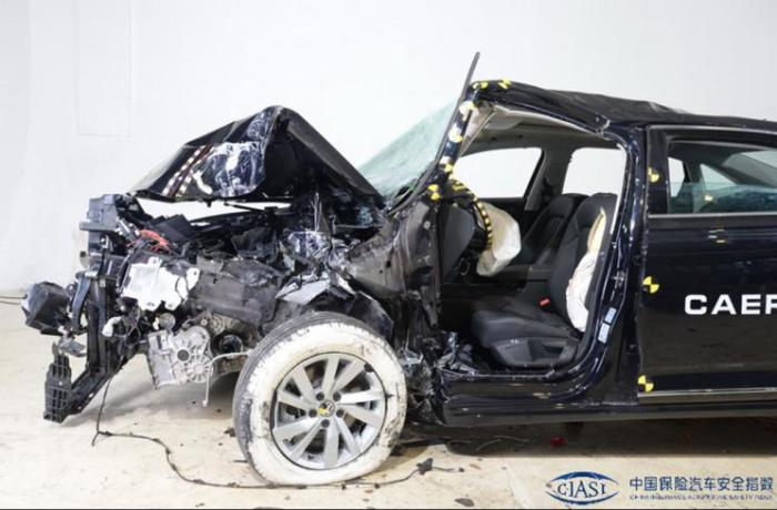 碰撞成绩最差的帕萨特是哪一款,帕萨特哪一年的碰撞测试差