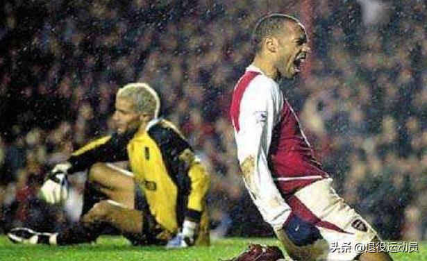 天下足球20年回顾十年逝年解说词,天下足球十大催泪解说句句戳泪点