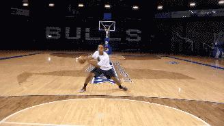 运球速度极快过人集锦,如何运球变相过人教程图解