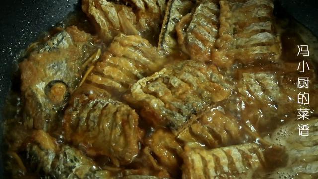 美食制作这才是带鱼最好吃的做法,带鱼最简单做法不炖不炸入味好吃