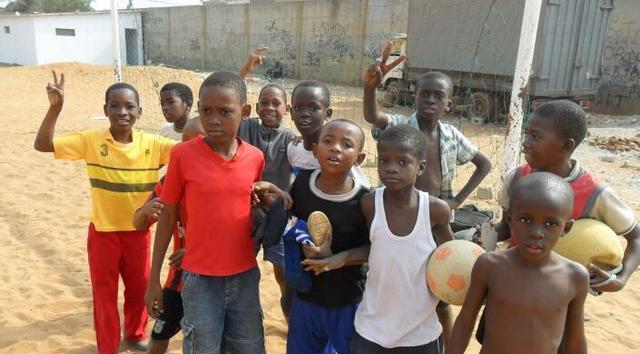 想去非洲劳务，需要走几步？