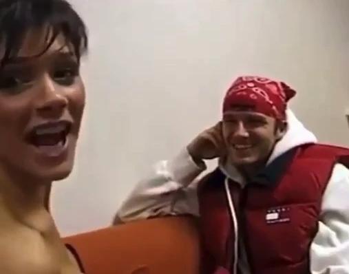 维多利亚贝克汉姆写真视频,维多利亚晒小贝帅照