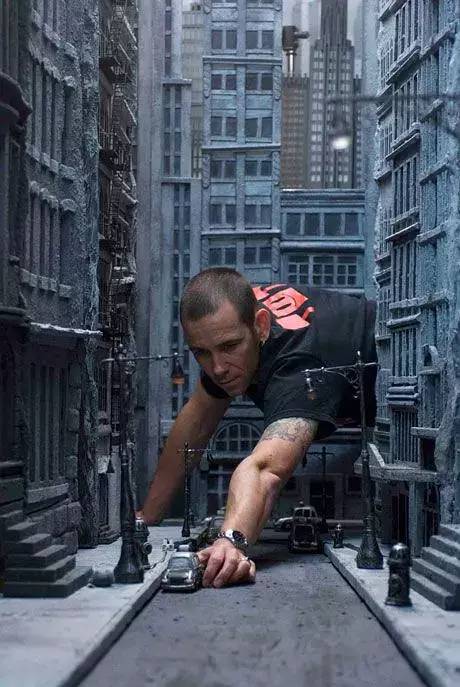 这是一部纯手工打造的电影，豆瓣高达8.9分，看完之后泪流满面