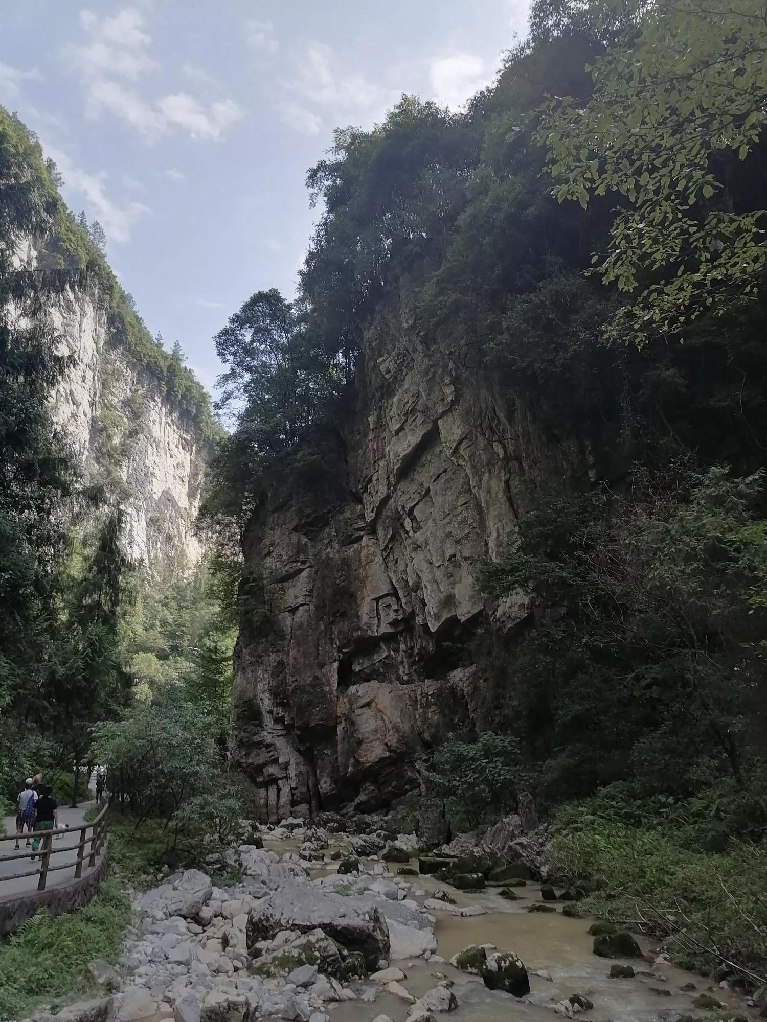 重庆武隆天坑三桥旅游一日游,重庆武隆天坑旅游详细攻略