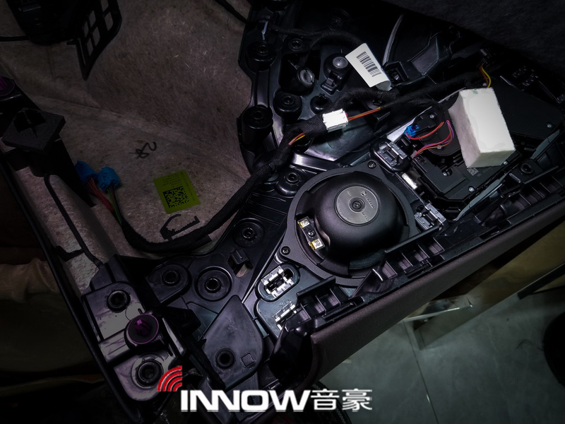 奔驰glc300l改装旋转高音,奔驰glc300l改装旋转高音流程