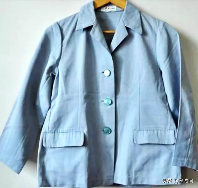 曾经这种衣服在六安夏天人手一件，穿过的都老了