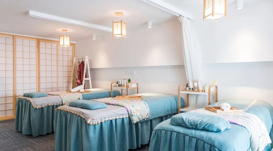 直播行业的崛起实体店该何去何从,网红直播卖货和实体店未来趋势