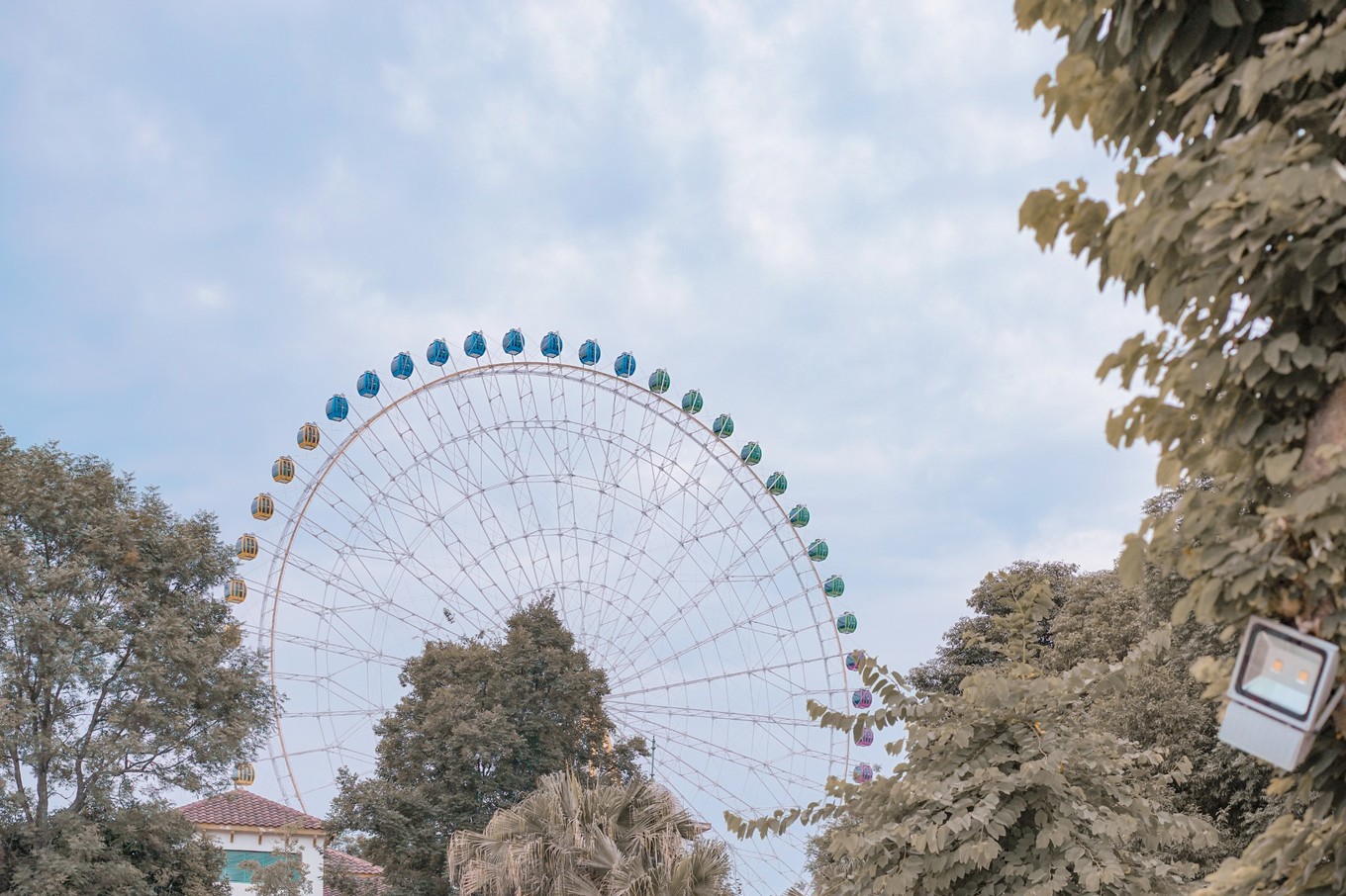 成都国色天乡水上乐园最高的项目,成都国色天乡乐园水上乐园攻略