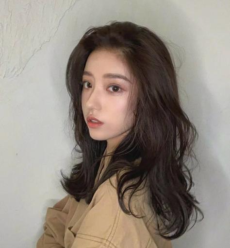 频繁长痘痘是因为什么原因引起的,反复的长痘痘是什么原因造成的