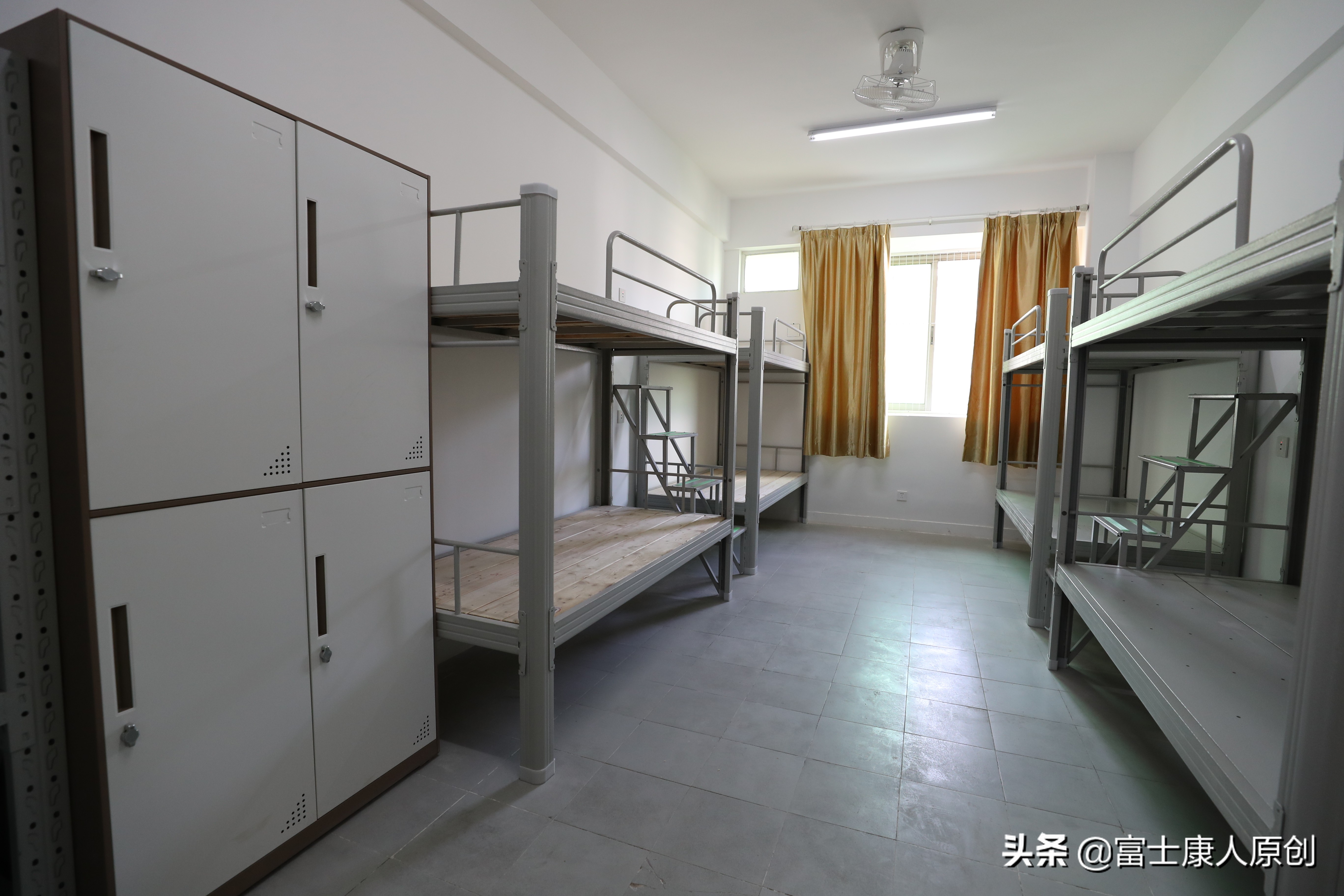 富士康普工宿舍大改造,富士康宿舍翻新改造柜子