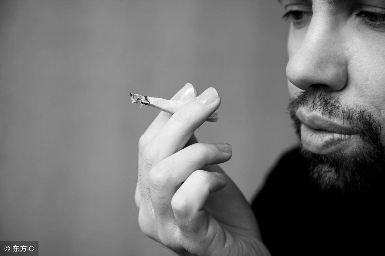 为什么有的男人胸很大,男人胸大是什么情况