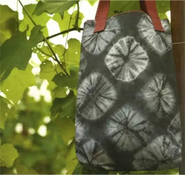 草木扎染方式,草木染简单做法