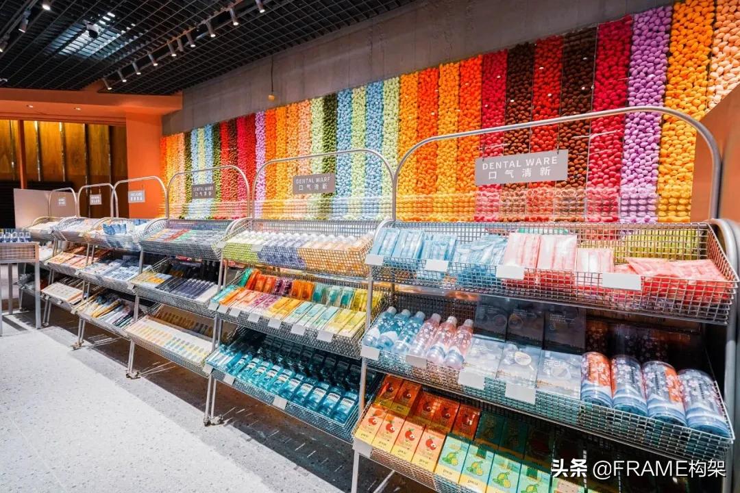 调色师美妆集合店风格定位,调色师美妆店设计