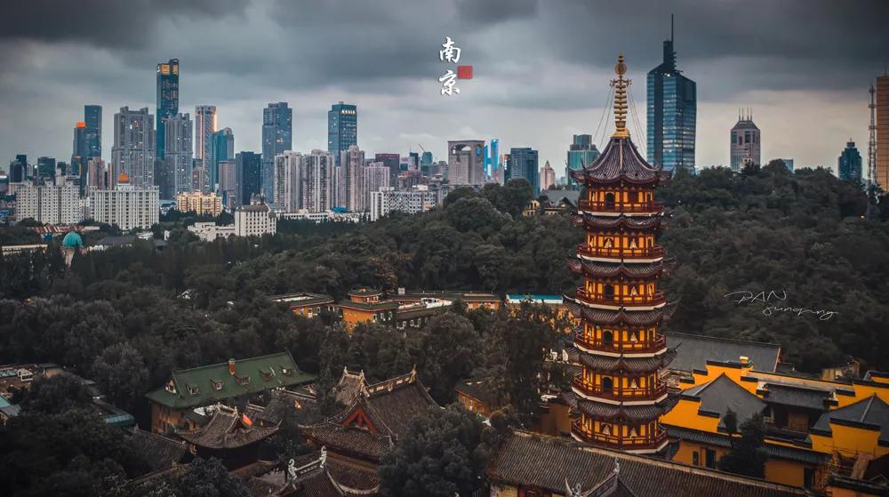 北大毕业做留学中介,大学毕业进入链家