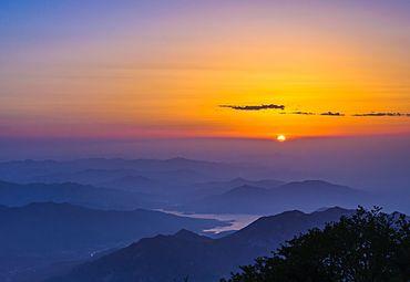 山东十大名山五岳独尊泰山,五岳第一山泰山