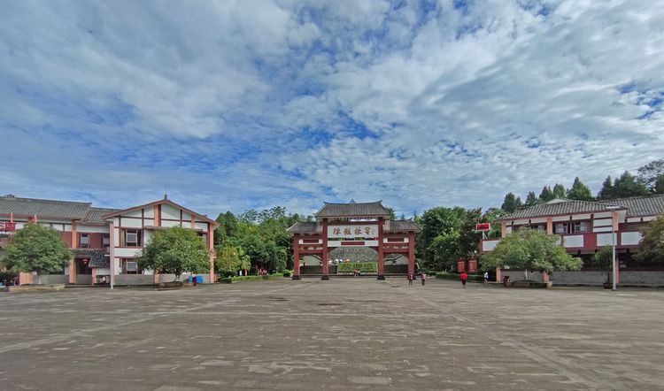 涔愯嚦鑽疯姳鎽勫奖浣滃搧娆ｈ祻,涔愯嚦鍗拌薄鎽勫奖