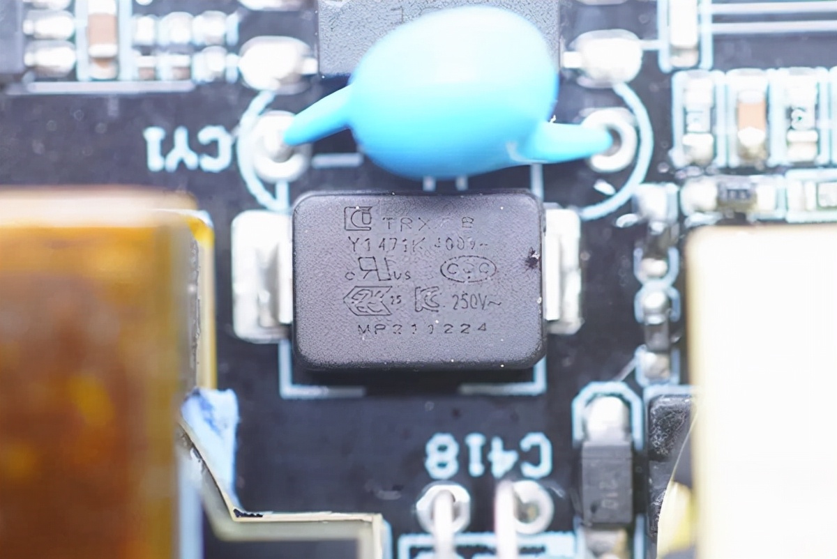 高压贴片电容发展趋势,贴片电容前景